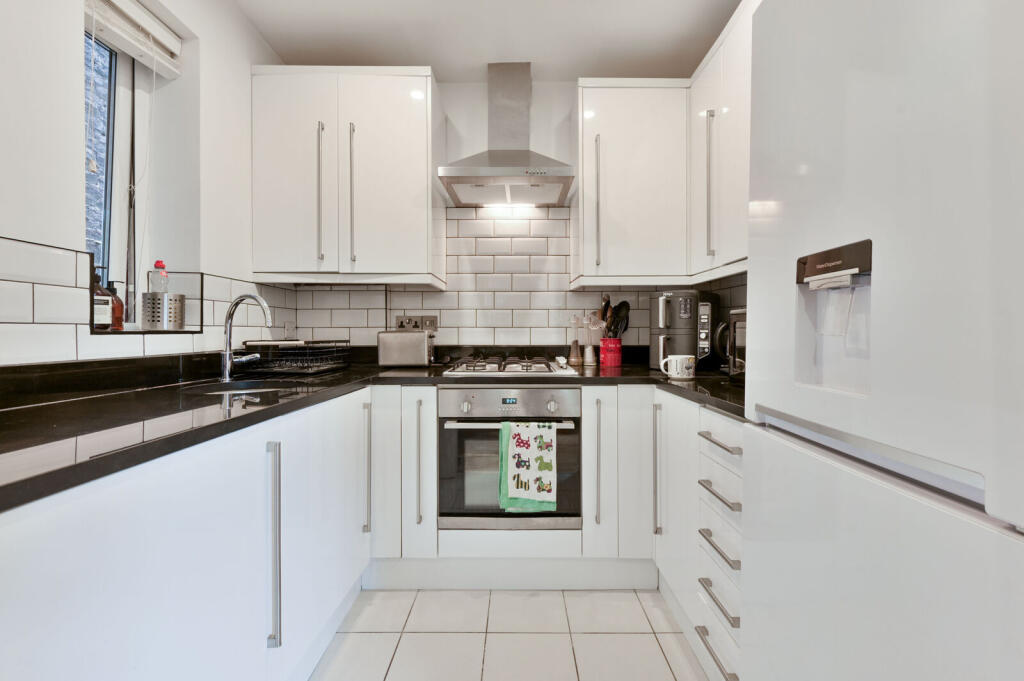 Apartment in London - View 4