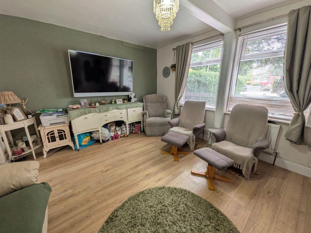 House in Bradford, Allerton Upper Green - View 2