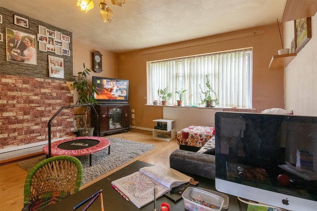 Great Bridge Road, Bilston, West Midlands, WV14 photo 3