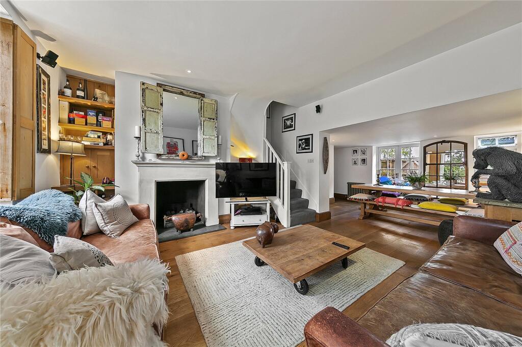 House in Richmond, Kew - View 3