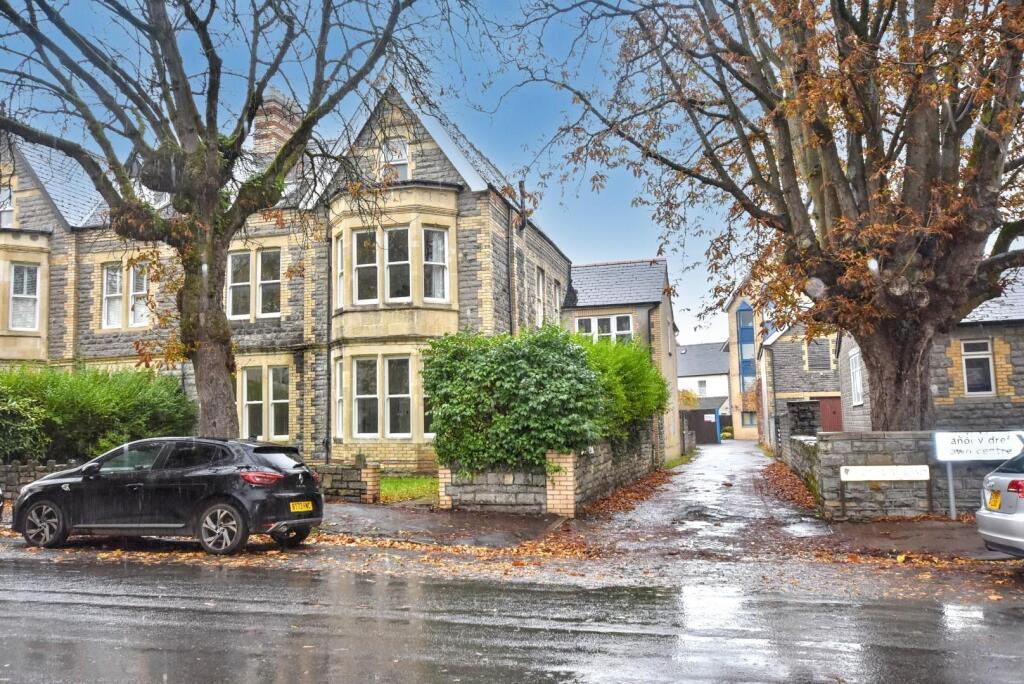 Main image of property: Ground Floor Flat Front ,13 Victoria Road, Penarth, CF64 3EG