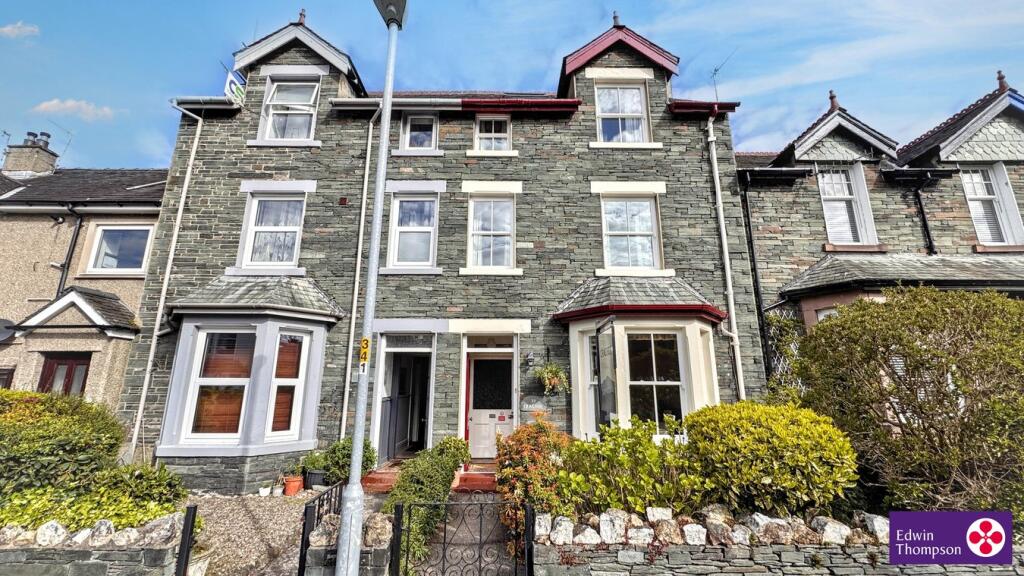 Main image of property: Cragside Guest House , 39 Blencathra Street, Keswick, CA12