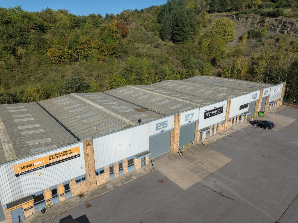 Main image of property: Parkwood Industrial Estate, Oakham Drive, Sheffield, S3 9QX