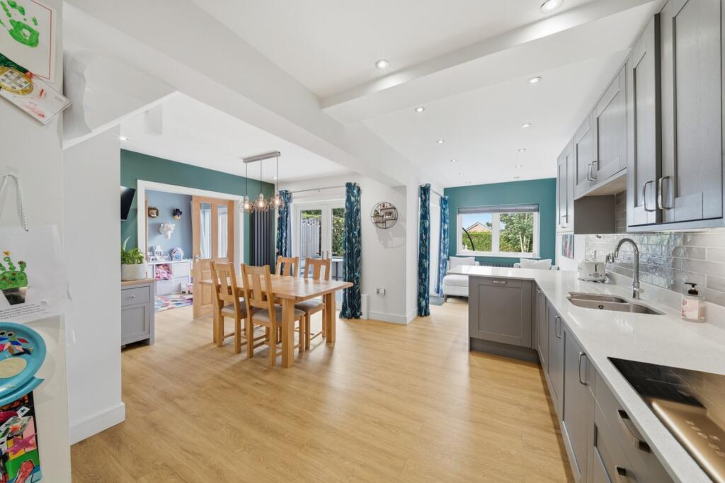 House in Nottingham - View 4