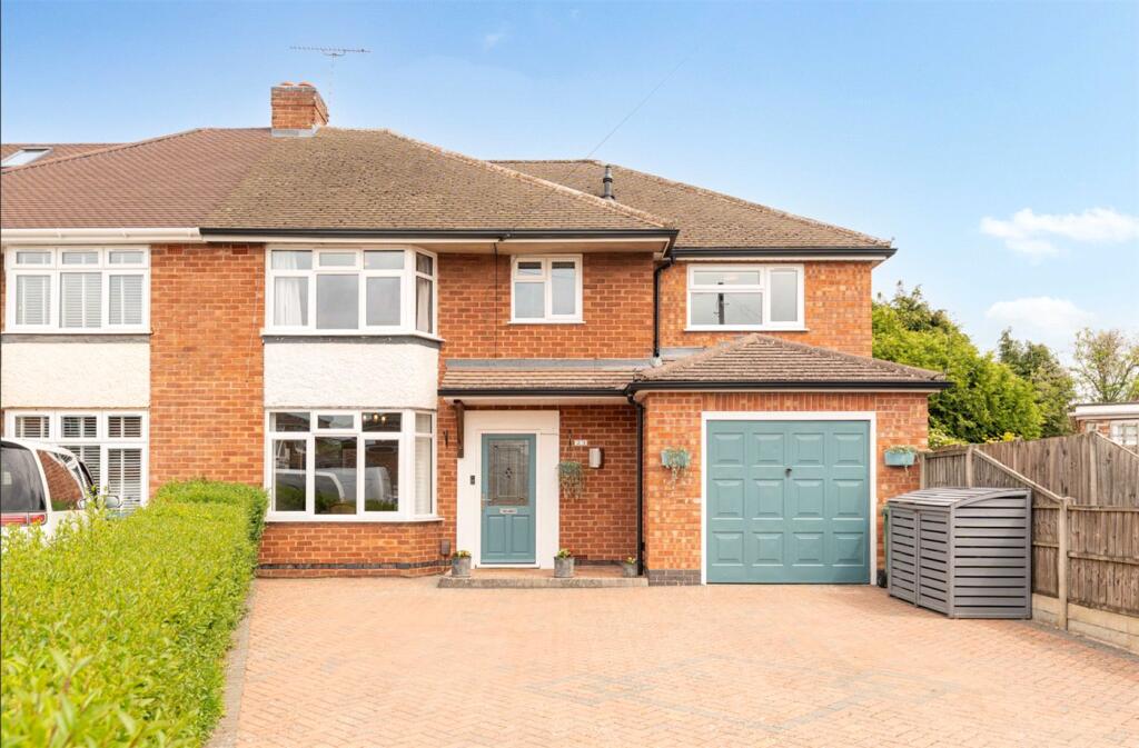 5-bed semi-detached on Meadow Close, Leamington Spa, Warwickshire, CV32, £550,000