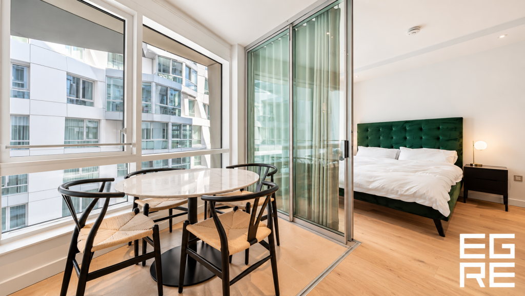 Apartment in London - View 5