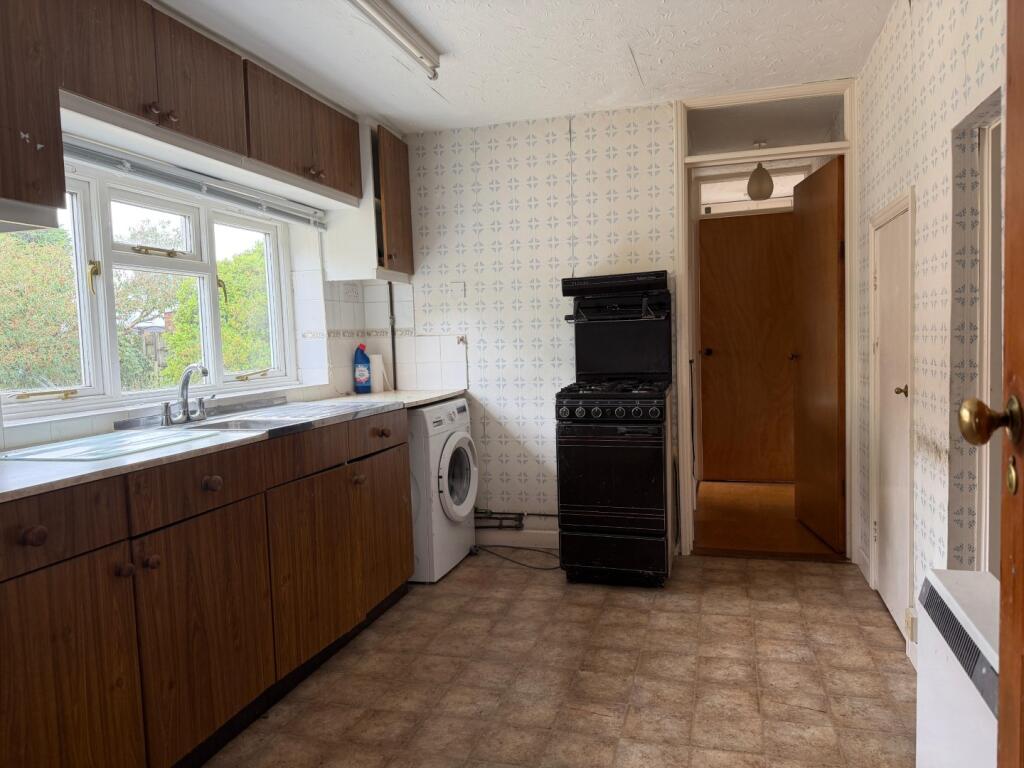 House in Diss, Brome and Oakley - More