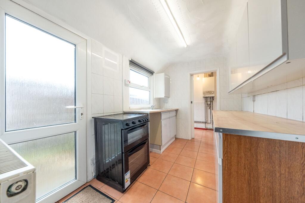 House in Bristol, Fishponds - More