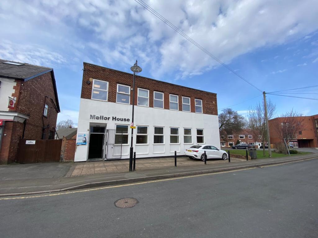 Main image of property: Mellor House, Mellor Road, Cheadle Hulme, SK8 5AU
