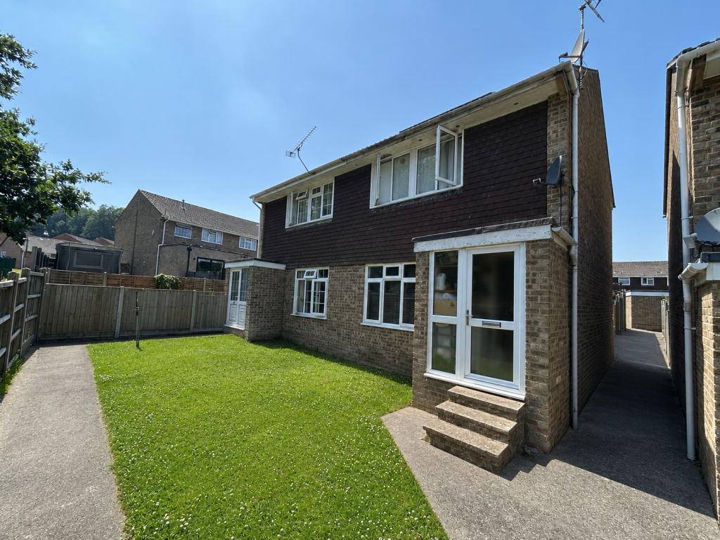 Main image of property: Lime Tree Avenue, Yeovil, Somerset, BA20
