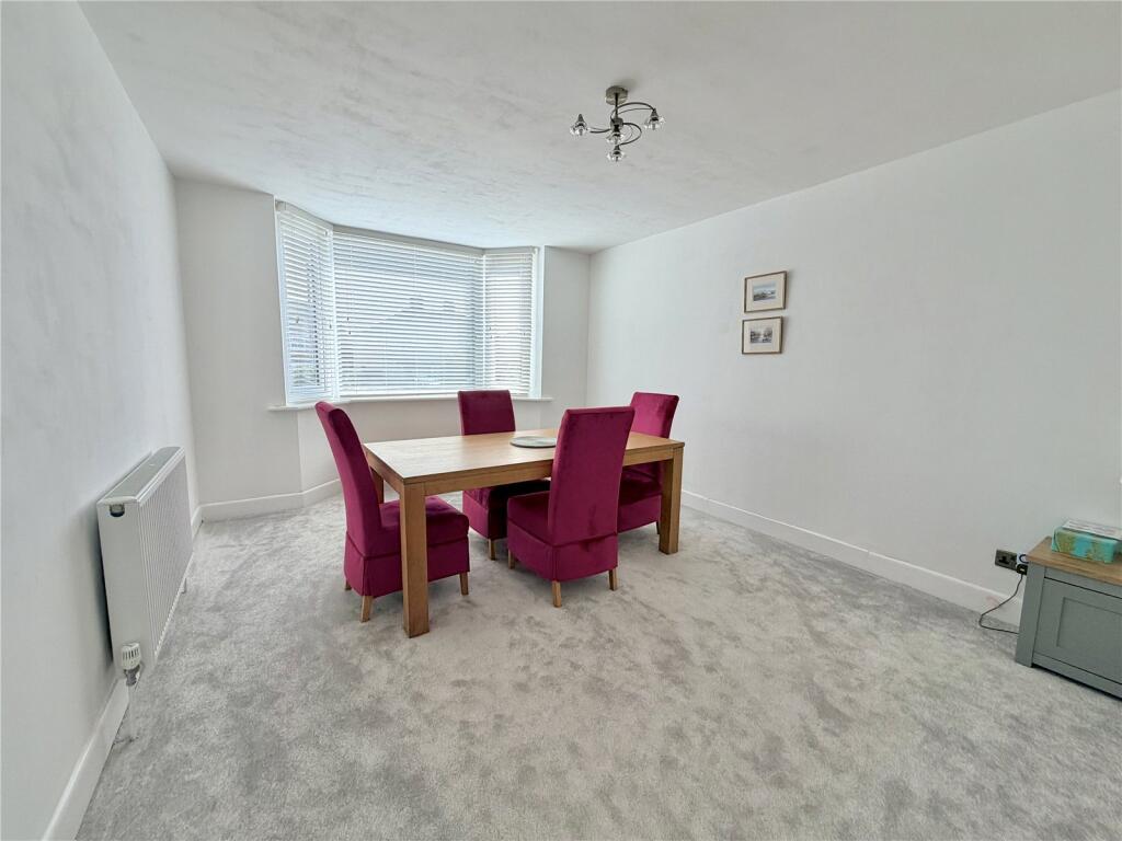 House in Southampton - View 5
