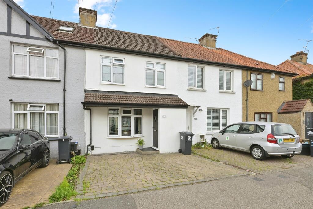 Main image of property: River Avenue, Hoddesdon
