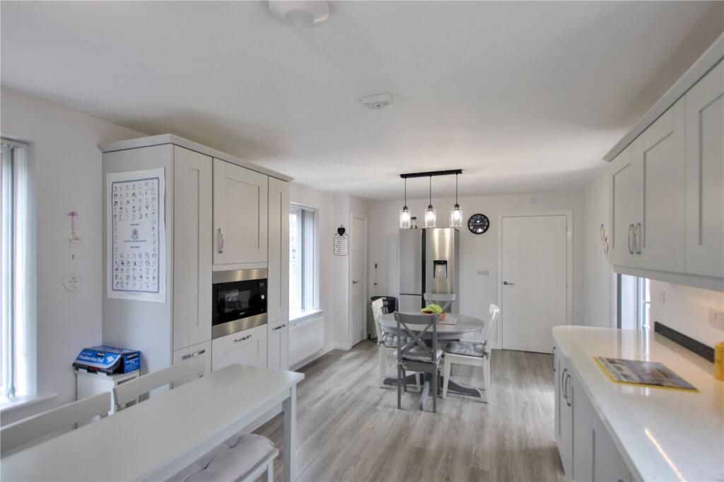 Portland Road, Northallerton, North Yorkshire, England, DL6 photo 4