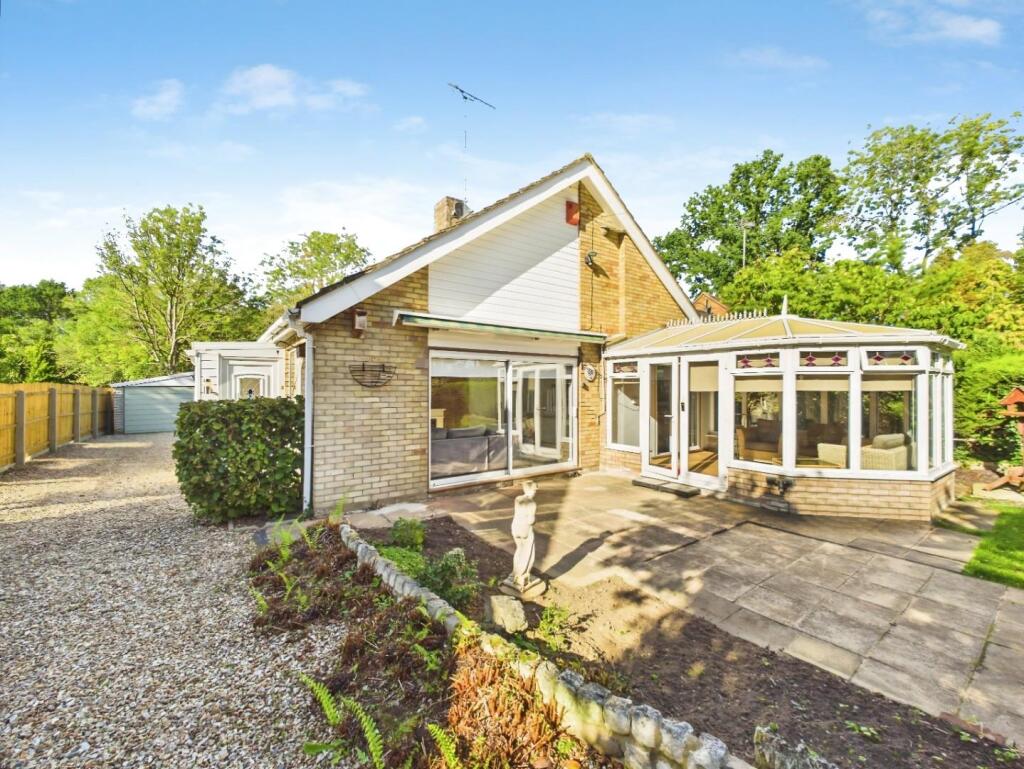 Main image of property: Wragby Road