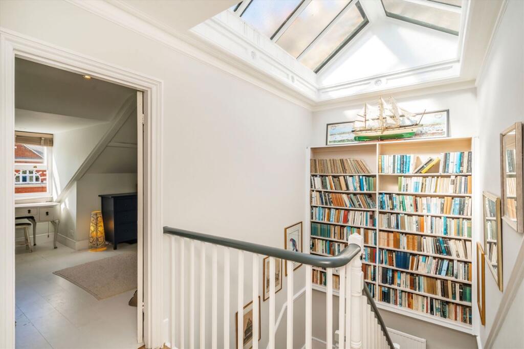 Apartment in London, Kensal Town, Maida Vale - View 4