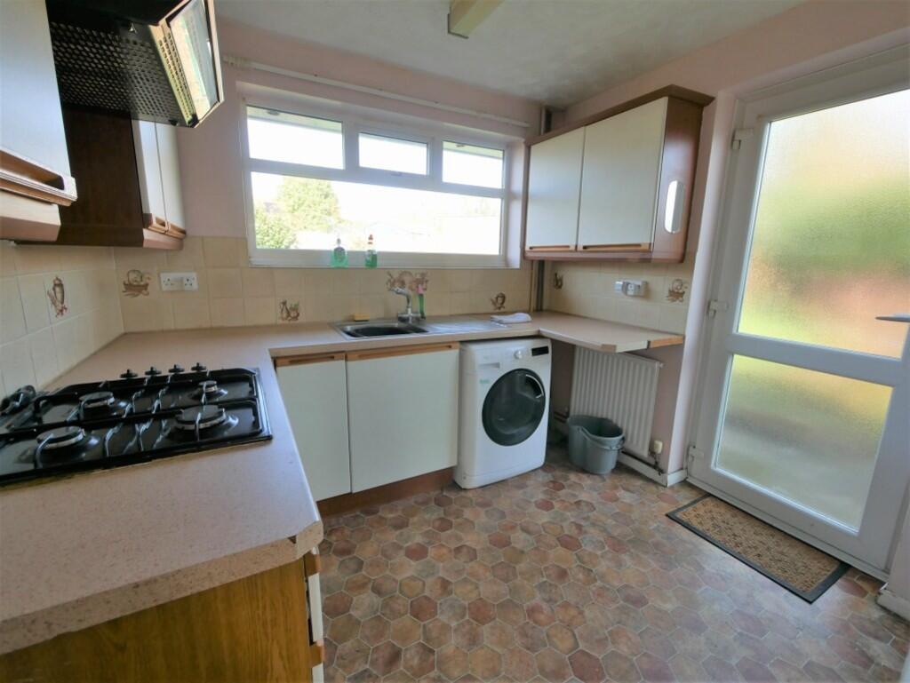 Ballater Close, Ipswich, Suffolk photo 4