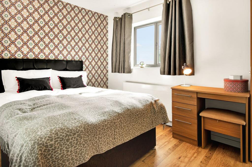 House in Leeds, Meanwood - More