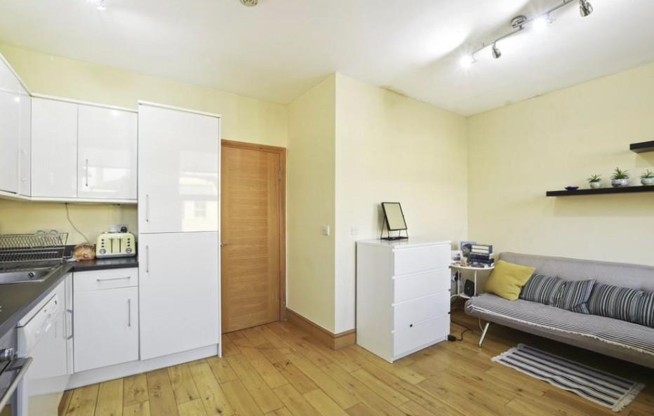 Apartment in London, Finchley - View 3