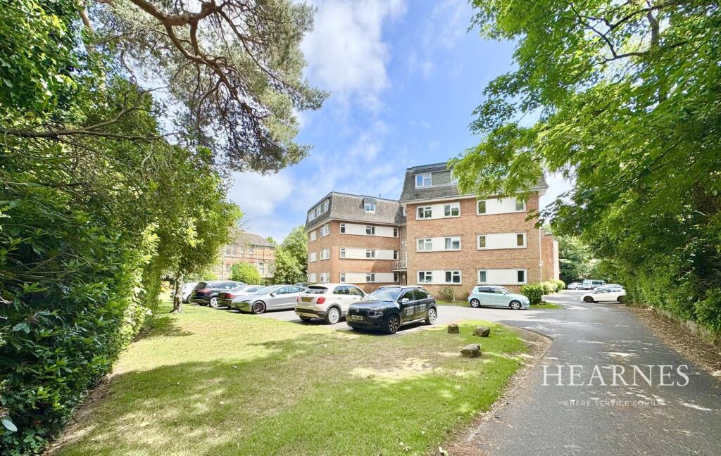 Main image of property: Christchurch Road, East Cliff, Bournemouth, BH1