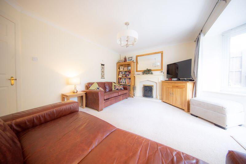 1 Winscar Walk, Poulton-Le-Fylde Lancs FY6 7FL photo 5