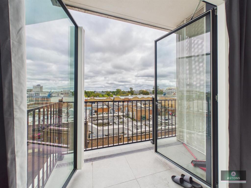 Property photo 8
