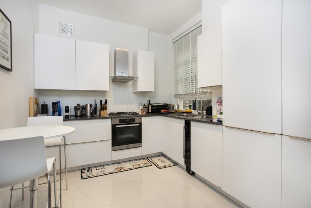 Apartment in London, Kensal Town, Maida Vale - View 2
