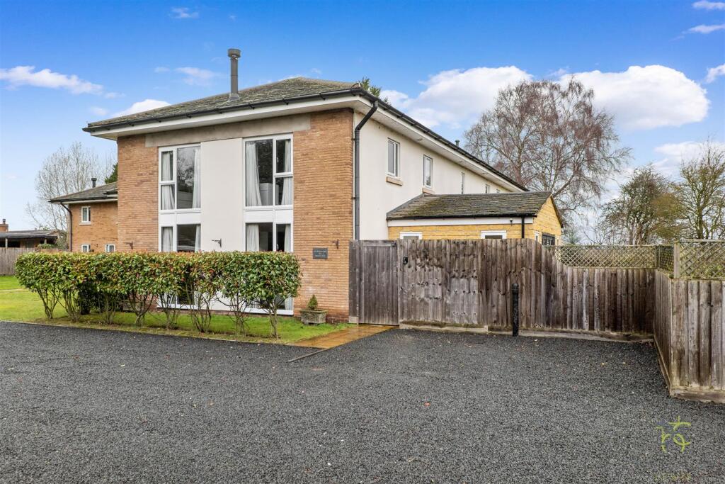 Main image of property: Long Marston, Stratford-Upon-Avon