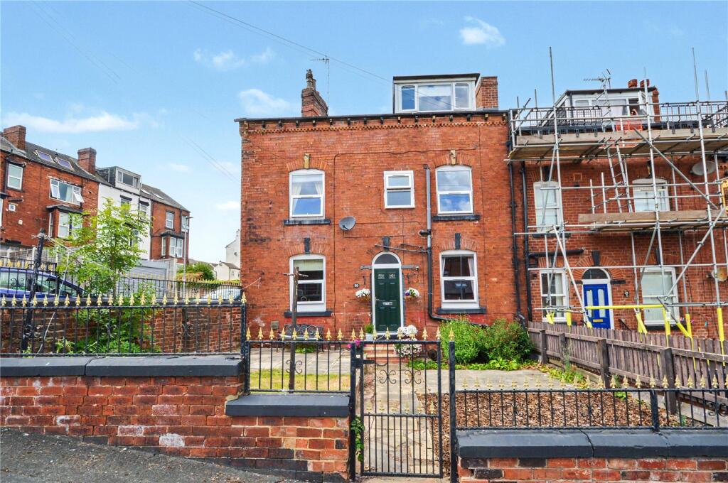 Main image of property: Barton Mount, Leeds, West Yorkshire