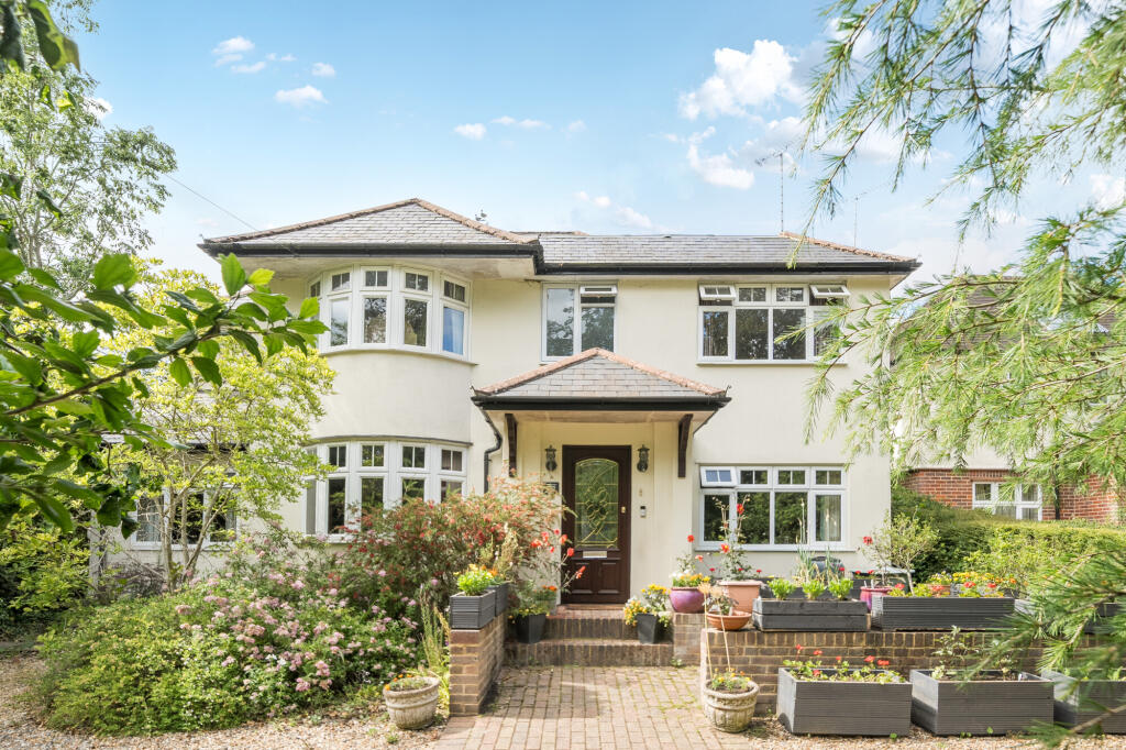Main image of property: Amersham Road, High Wycombe, HP15
