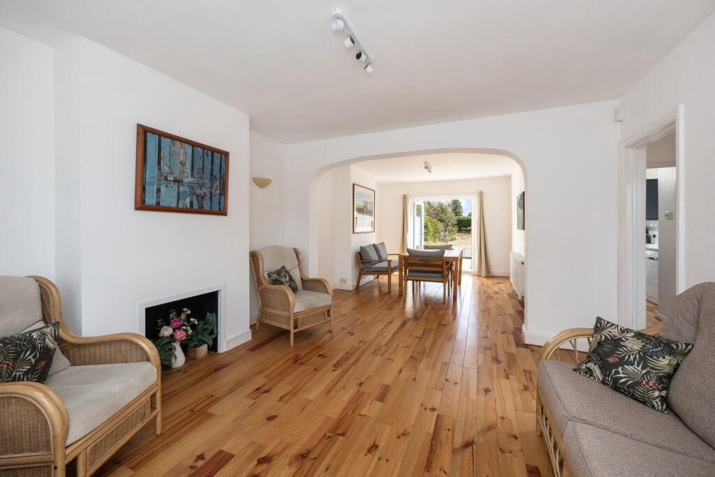 House in Hove, West Blatchington - More