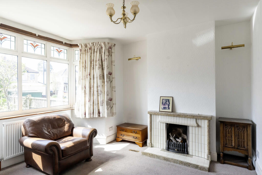 House in Bristol, Downend, Downend and Bromley Heath - View 2
