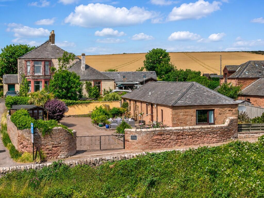 House in Arbroath, Coastguard Station Cottages - View 4