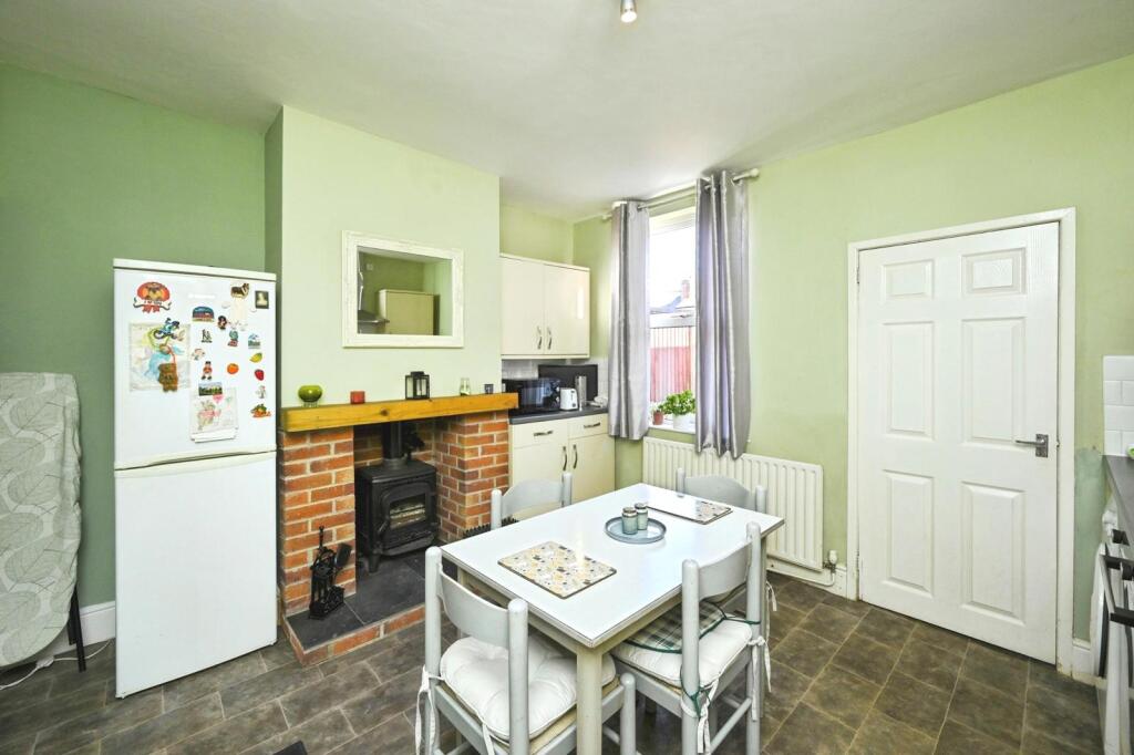 Newton Street, Mansfield, Nottinghamshire, NG18 photo 3
