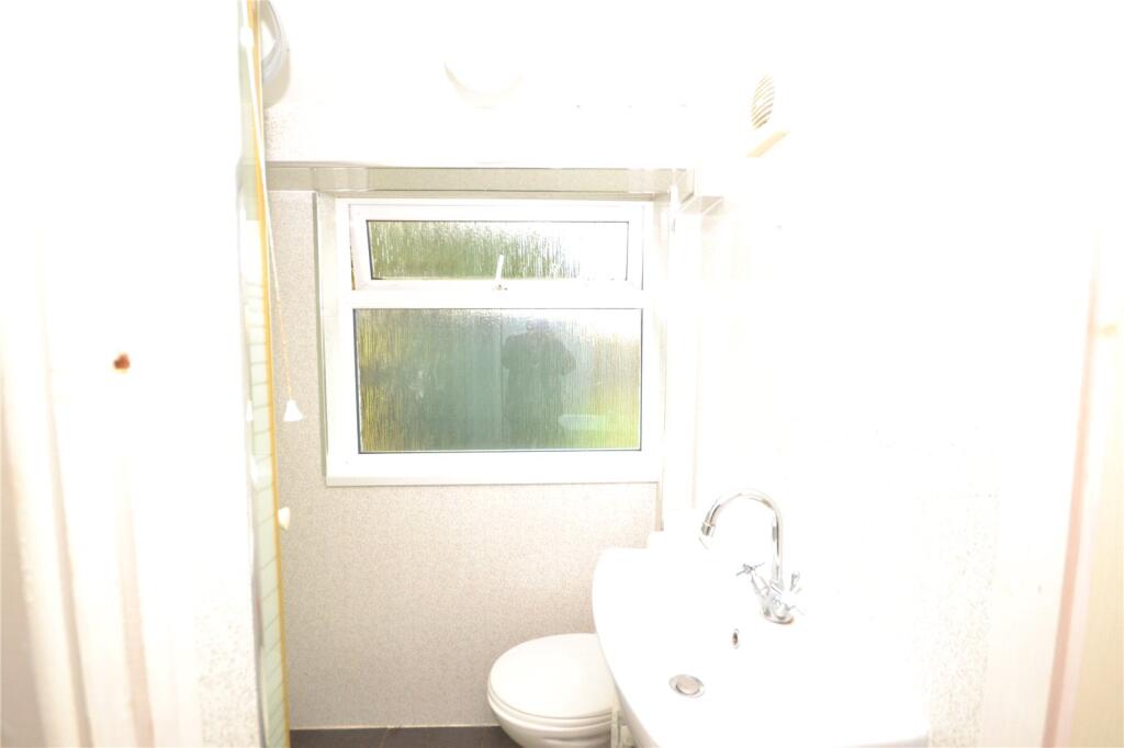 House in Stoke-on-Trent - More
