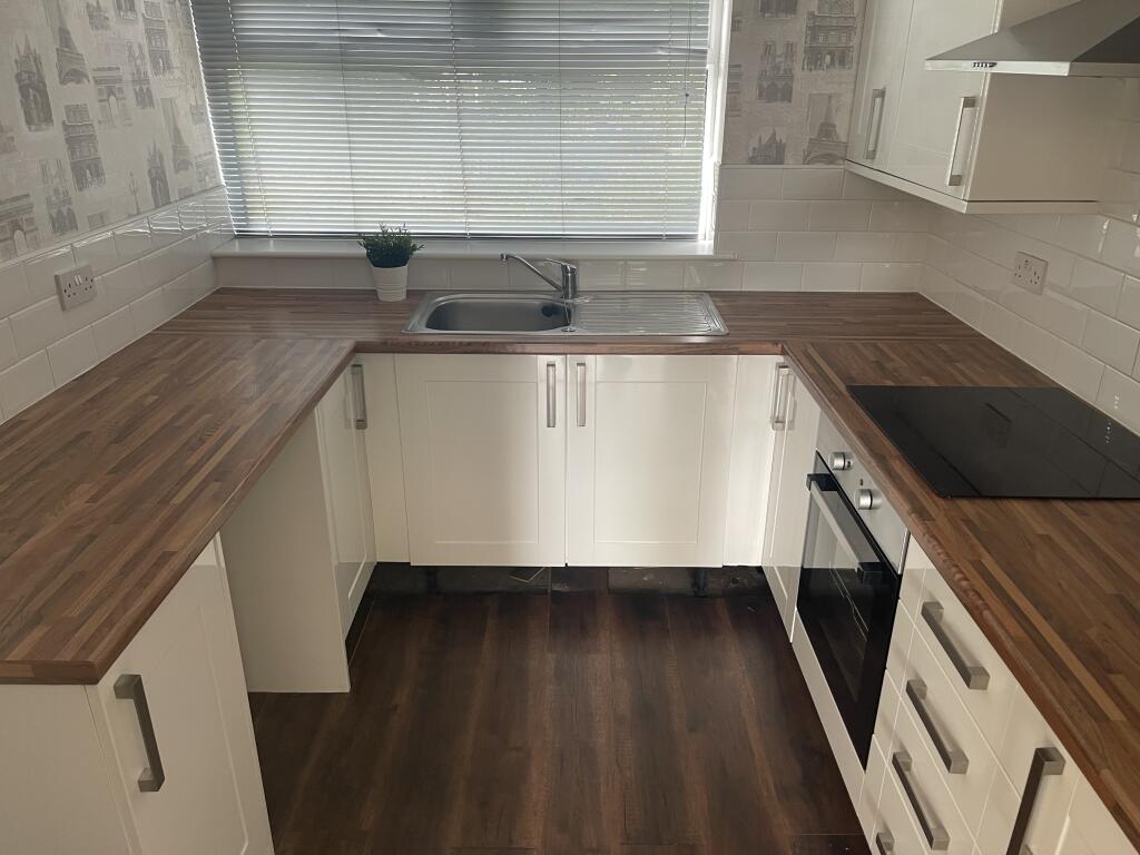 Apartment in Durham - View 2