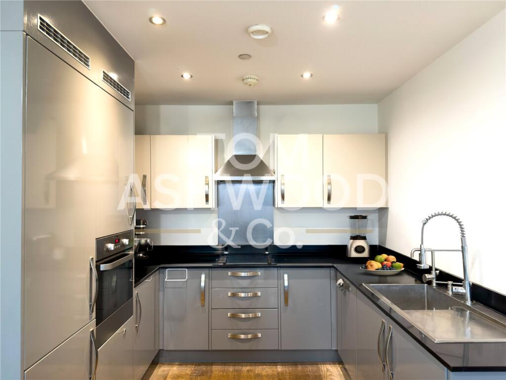 Apartment in London - View 5