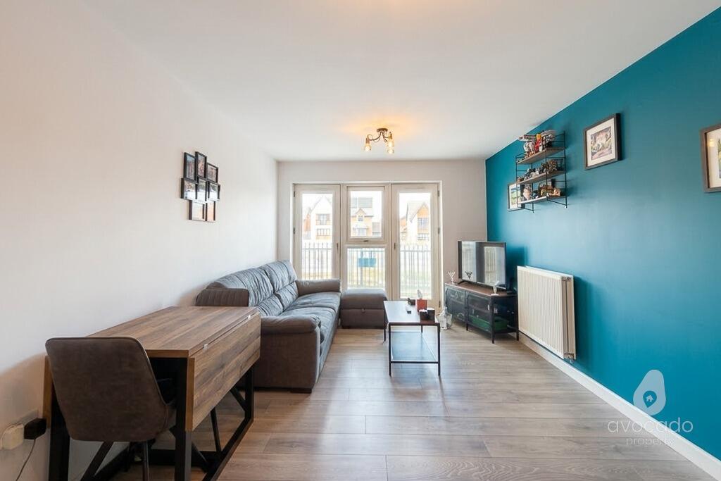 Apartment in Binfield, Bracknell Forest - View 5