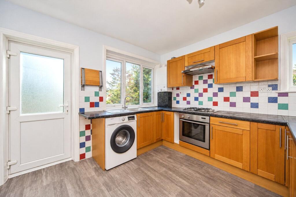 Apartment in Southampton, St James - View 5