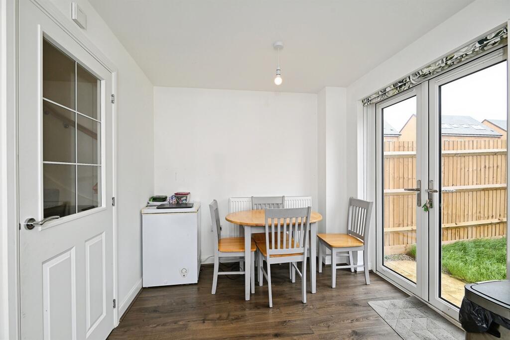 Sturmer Way, Borden, Sittingbourne photo 4