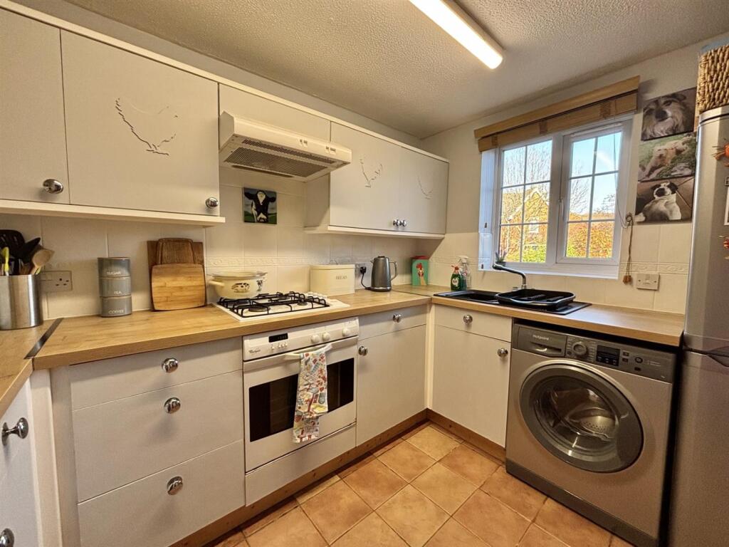 House in Salisbury - View 5