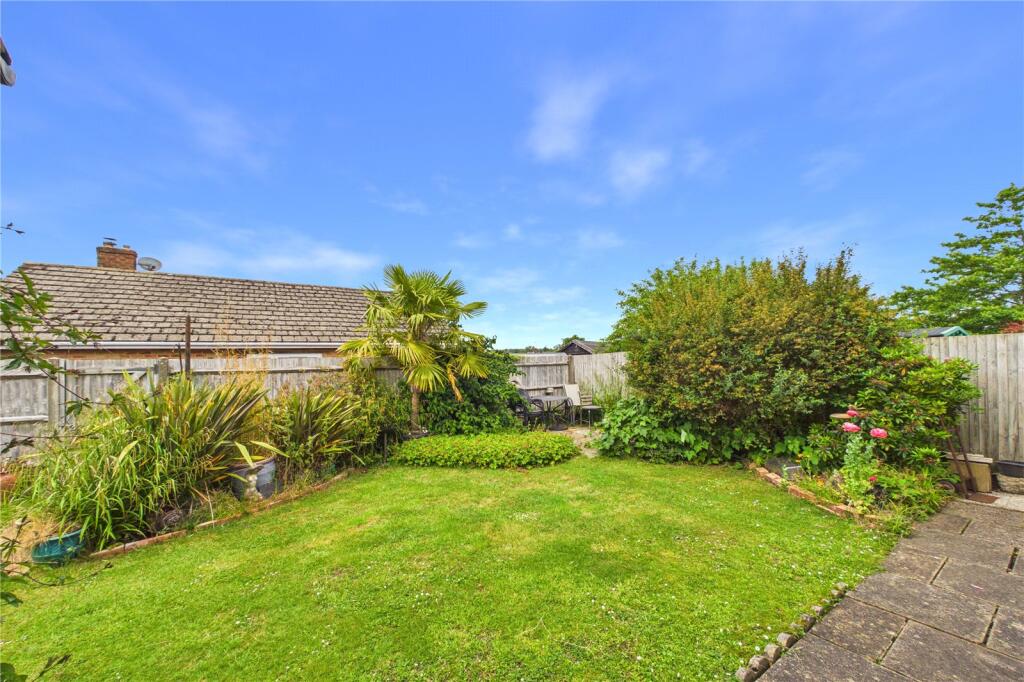 Severn Gardens, Oakley, Basingstoke, Hampshire, RG23 - View 4