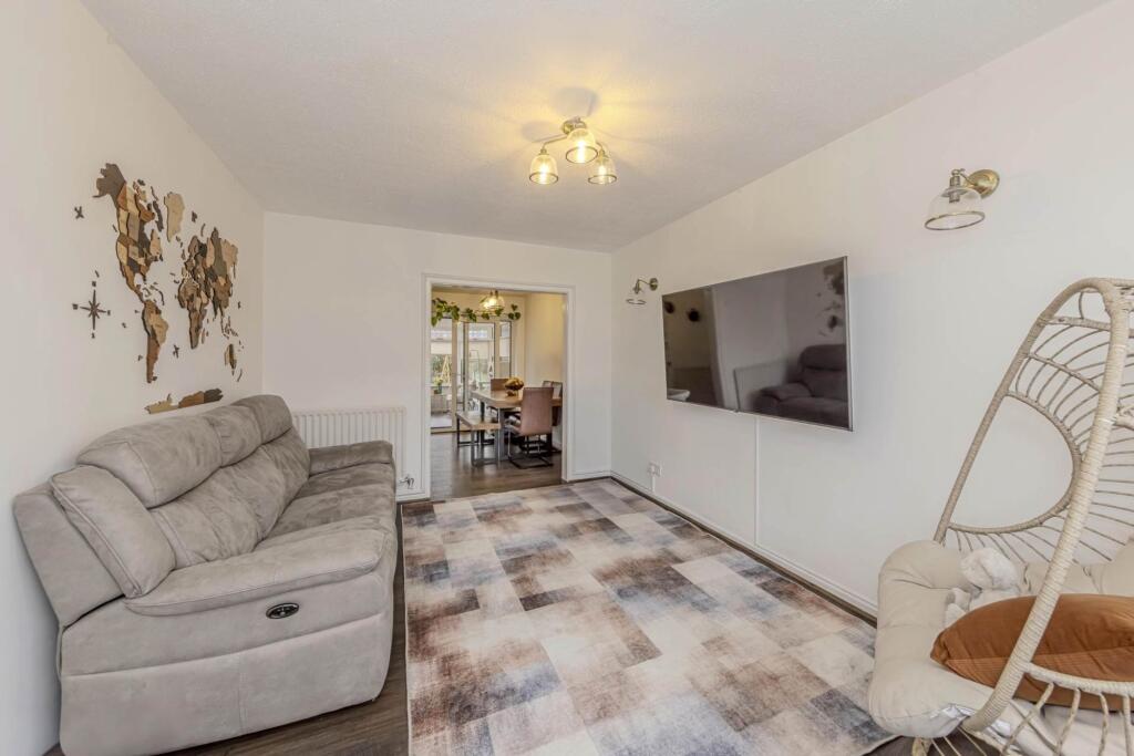 Hazeldene Road, Stoke-On-Trent, ST4 photo 3