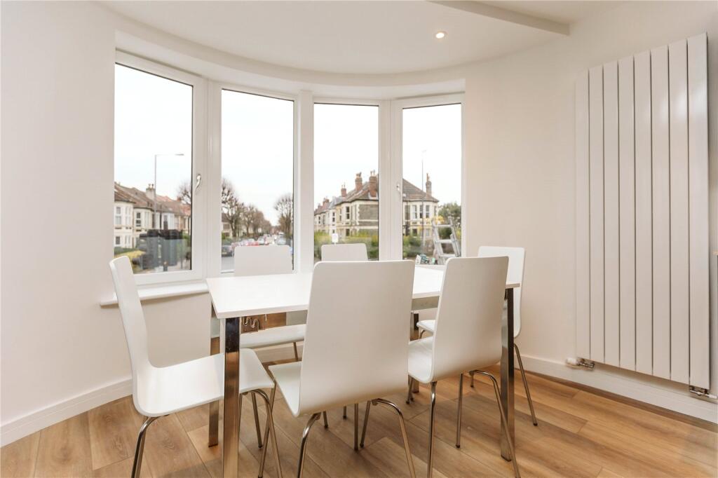 5 bedroom apartment for rent