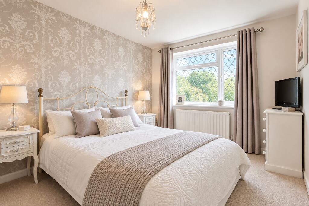 House in Guildford - View 4
