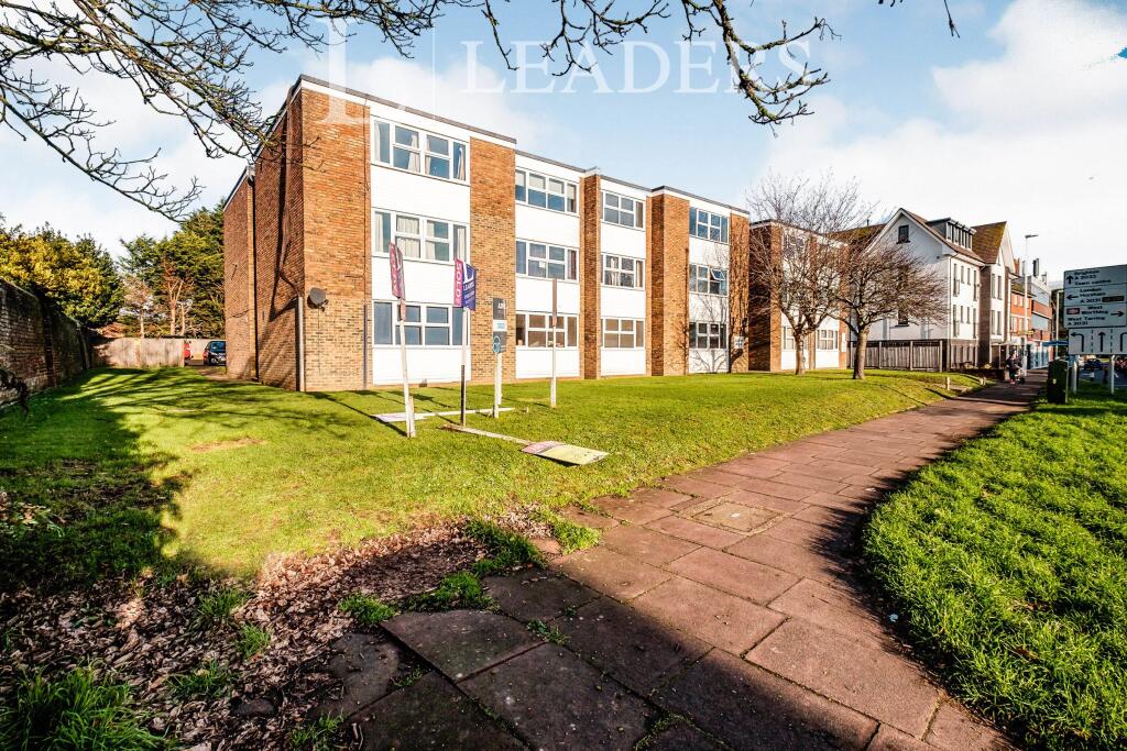 Main image of property: Carlton House, Littlehampton Road, Worthing, BN13