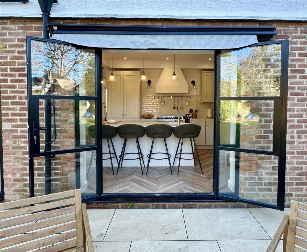 House in Tonbridge - View 5