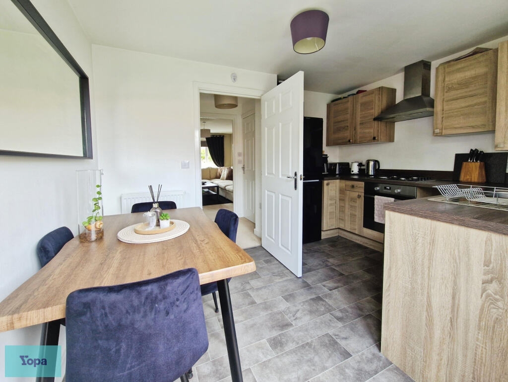 House in Doncaster - View 5