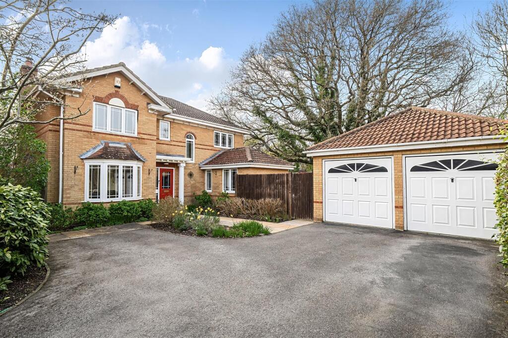 Main image of property: Sixpenny Close, Titchfield Common