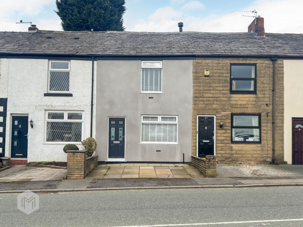 Main image of property: Bury New Road, Breightmet, Bolton, Greater Manchester, BL2 6QG