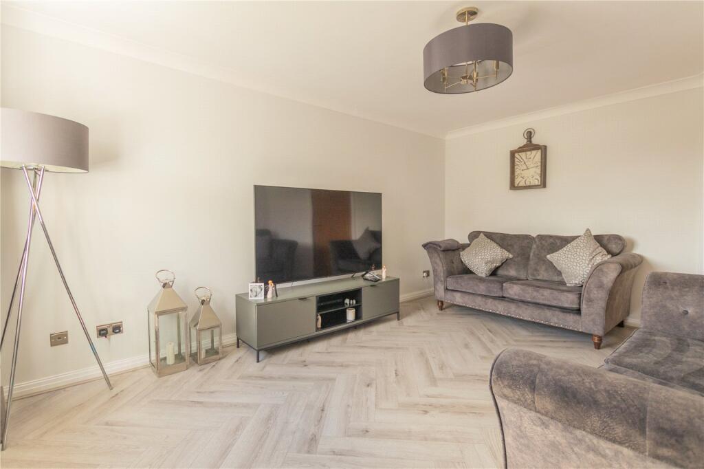 House in Rochdale, Greater Manchester - View 5